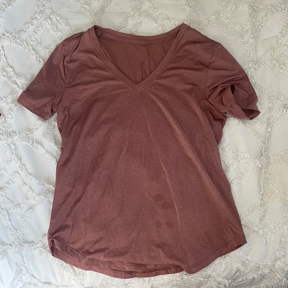 Lululemon T Shirt